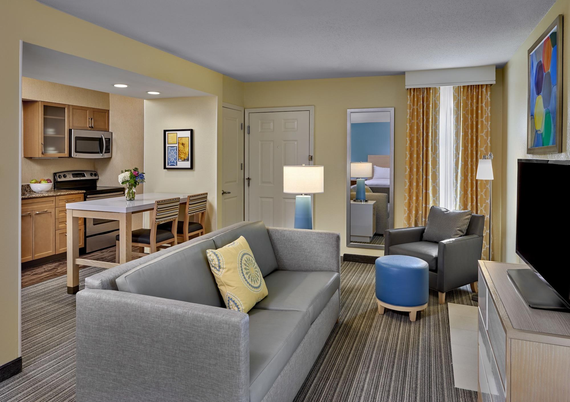 Sonesta Simply Suites Cleveland Airport Мидълбърг Хайтс Екстериор снимка