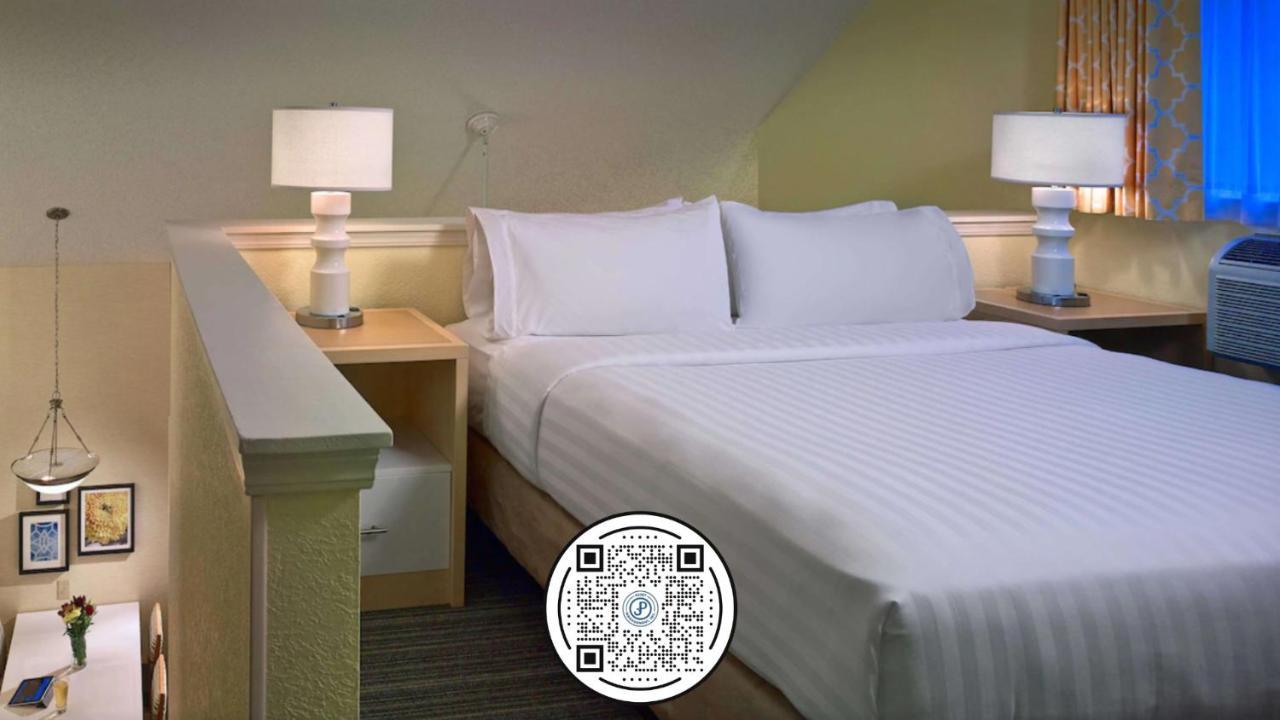 Sonesta Simply Suites Cleveland Airport Мидълбърг Хайтс Екстериор снимка